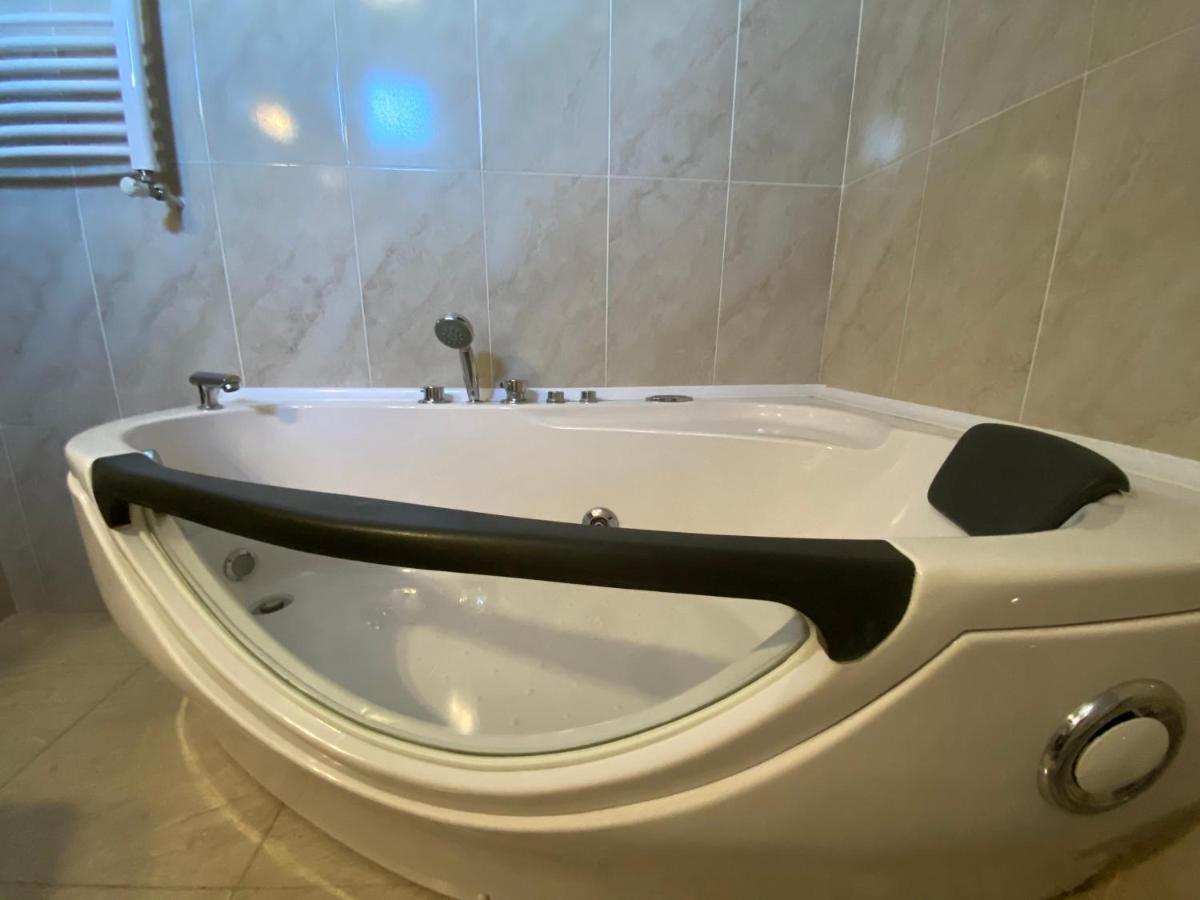 Hotel Aragvi Mtsʼkhetʼa Esterno foto