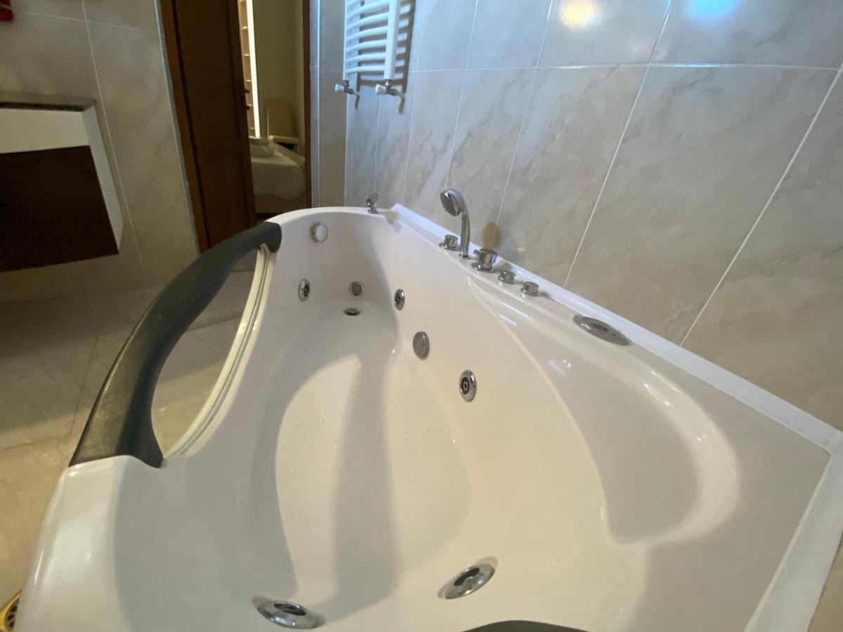 Hotel Aragvi Mtsʼkhetʼa Esterno foto
